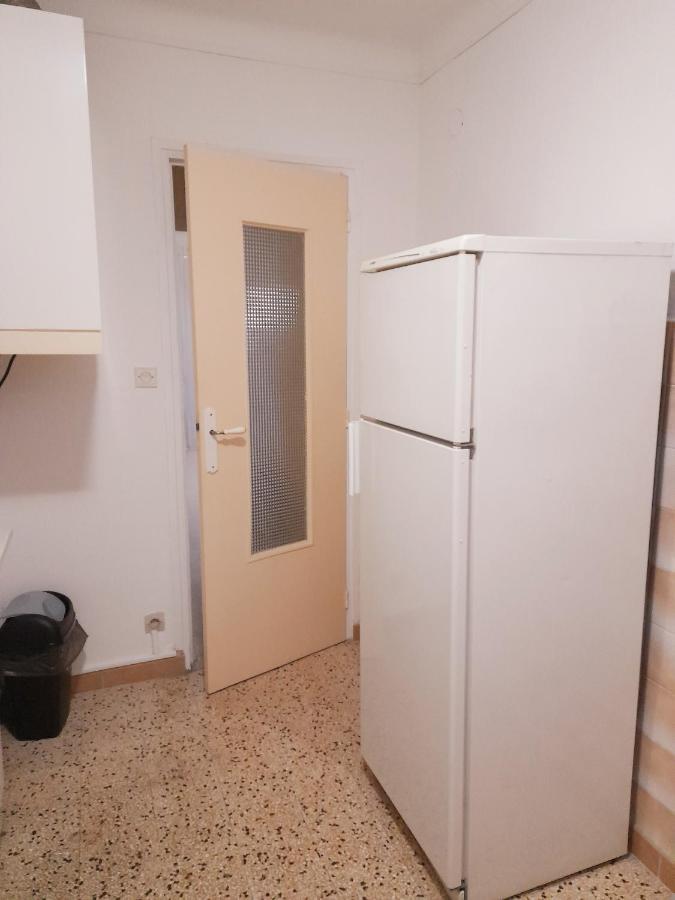 Appartement F3 Avec Balcon Perpinhã Exterior foto